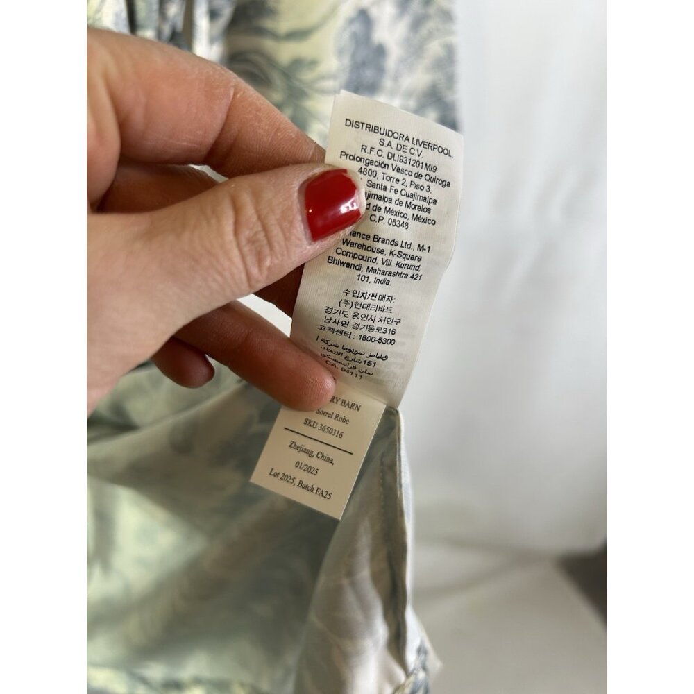 Potterybarn Robe Blue Floral Flowers Satin Belted - Picture 8 of 8